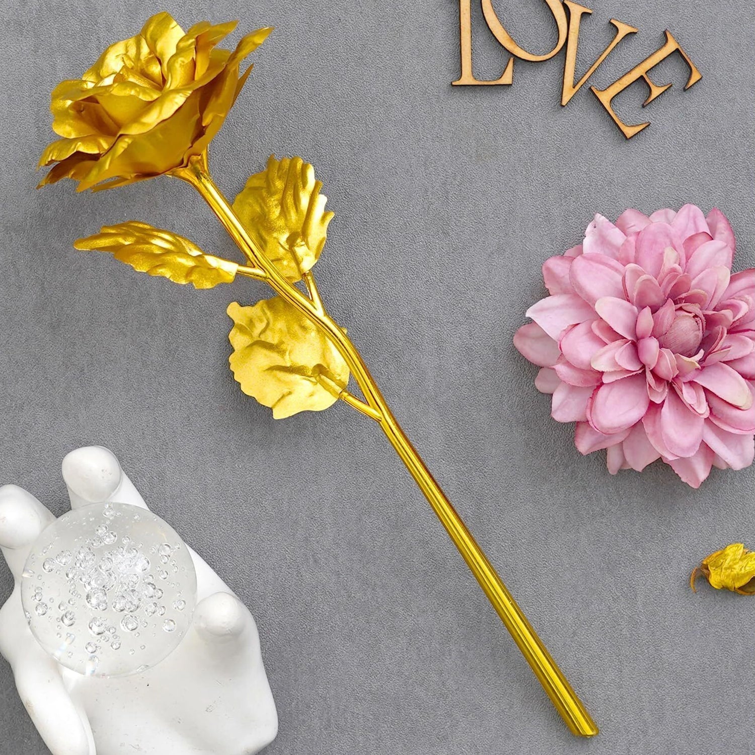 Golden Rose with Almonds chocolate Gift Set (1 Set)