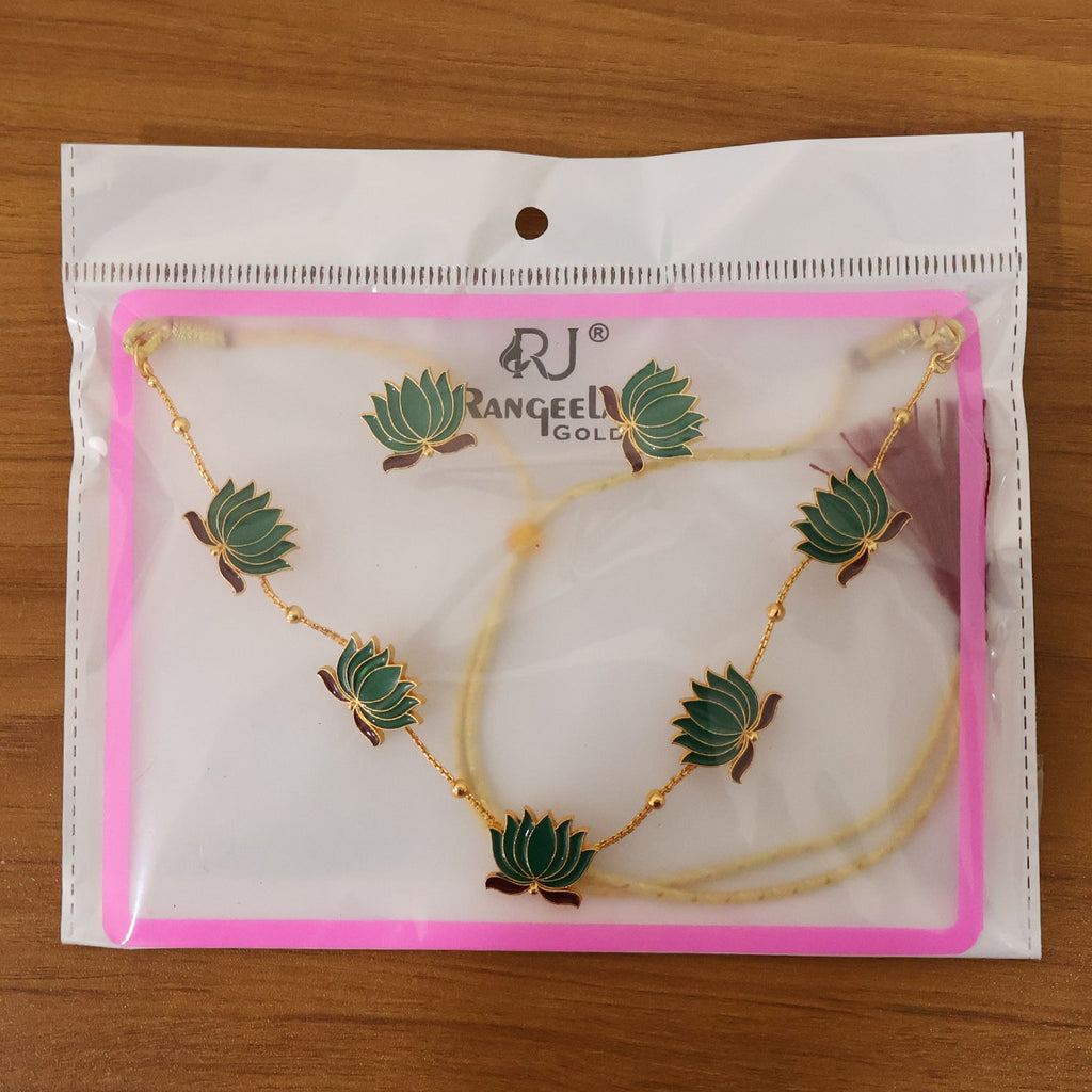 Traditional Green Lotus Design Necklace with Stud Earrings Set(1 Set)